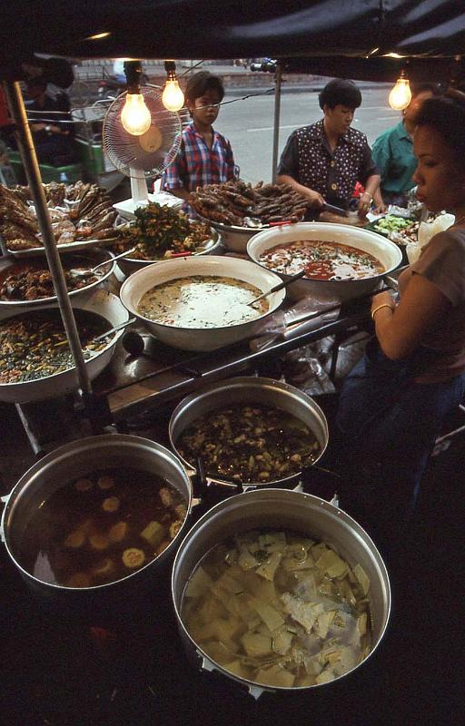 WT 0800 122-26 Thailand.jpg